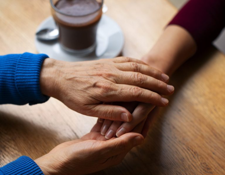 hands-holding-each-other-support (1)